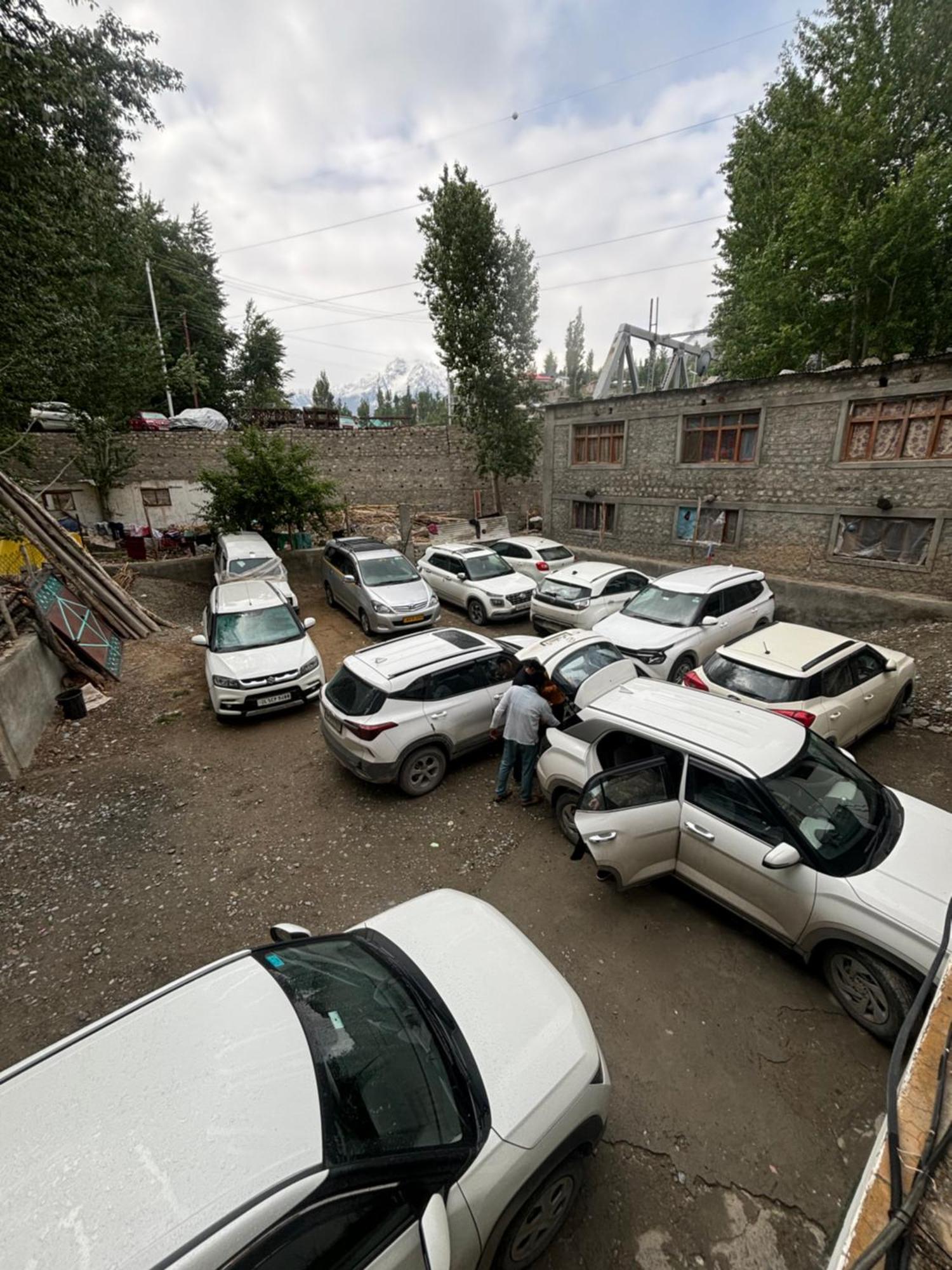 Hotel Border View Kargil Ngoại thất bức ảnh